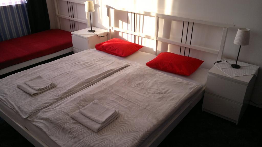 Apartment Maximilian Bratislava Kamer foto
