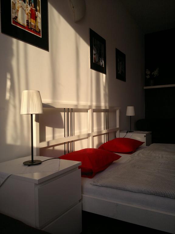 Apartment Maximilian Bratislava Kamer foto